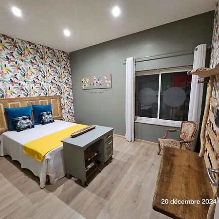 Les Box Chambre D'Hotes Lunan ภายนอก รูปภาพ
